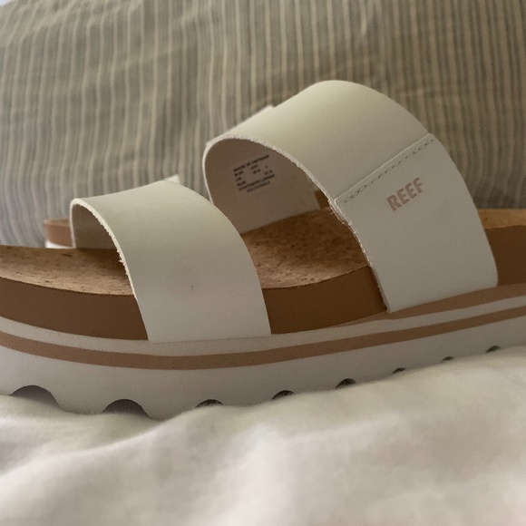 Reef Shoes - Women's Reef Sandals - Cushion Vista Hi- Size 7